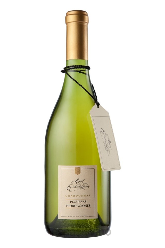 Botella de Pequeñas Producciones Chardonnay — Escorihuela Gascón