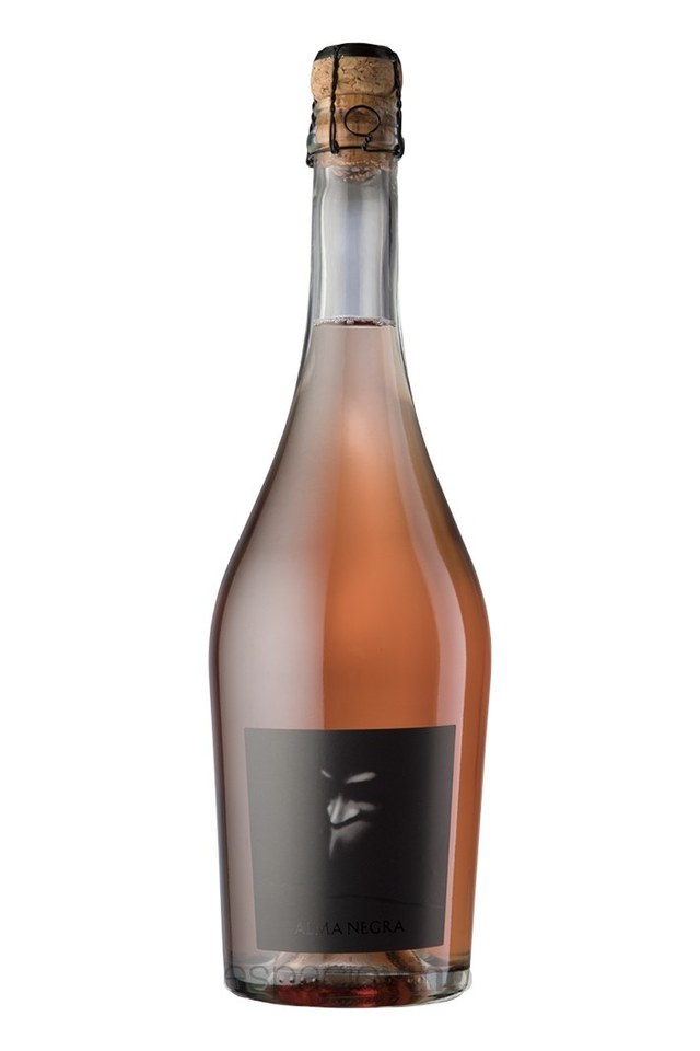 Botella de Alma Negra Brut Nature Rosé — Ernesto Catena